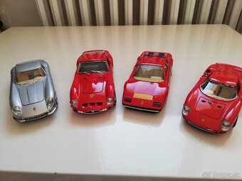 1:24 Bburago 4ks Ferrari modelov - 2