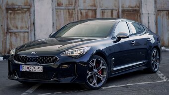 Kia Stinger 3.3l odpočet DPH 272kw (370PS) r.v. 2017, 4x4 - 2