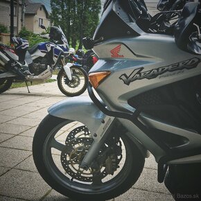 Honda Varadero XL 1000 PGM-Fi od 18 rokov - 2