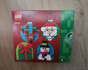 Lego 40744 Výber vianočných ozdôb - 2