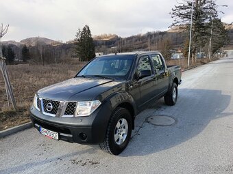 Nissan Navara D40 - 2