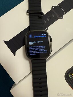 Apple Watch Ultra 2 čierny titán - 2