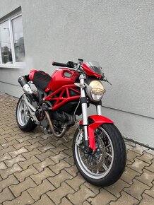 DUCATI MONSTER 1100 - 2