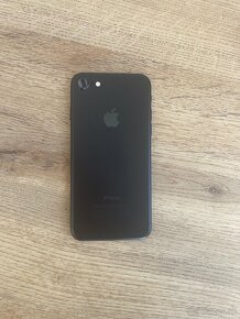 Apple iPhone 7 32 GB Black Trieda A - 2