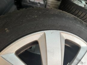 Zimné gumy Nexen 215/60 R16 - 2