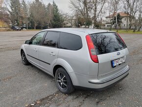 FORD FOCUS Mk2 1.6tdci 66kw Spotreba do 4l - Možné splátky - 2