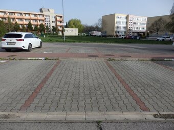 Vonkajšie parkovacie miesta o výmere 13m2, 12m2 v Galante - 2