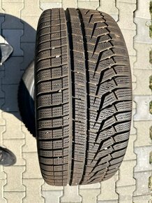 Zimne pneumatiky Hankook 235/45R18 - 2