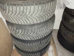 Zimné pneumatiky 195/65 r15 - Sada (aj s plech. diskom) - 2