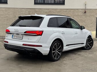 Audi Q7 3.0TDi Sline Quattro 2021 7 miest - Odpočet DPH - - 2