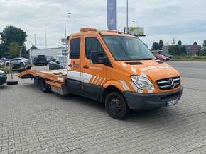 ODŤAHOVÉ VOZIDLO Mercedes Benz 2.2 110kW MT 15000€ s DPH - 2