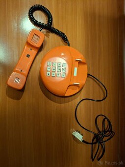 Retro telefon Tesla - 2