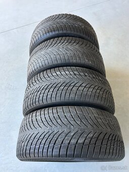 Nokian 245/49R19 - 2