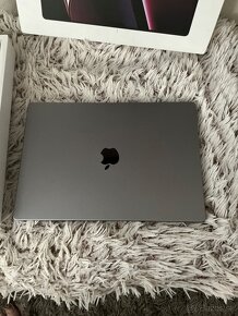 MacBook 16 Pro M2 Max 2TB disk 32GB RAM-sleva - 2