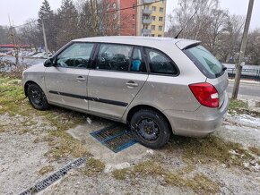 Škoda fabia 2 1.4tdi 51kw - 2