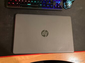 HP 250 G9 na opravu/diely - 2