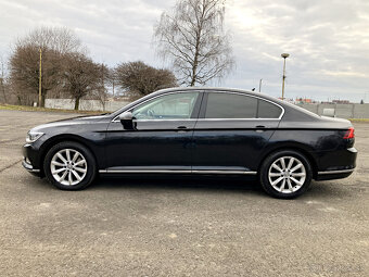 Volkswagen Passat 2.0 TDI Highline DSG - 2