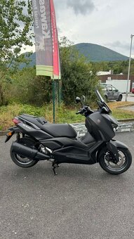 Yamaha XMAX 300 - 2