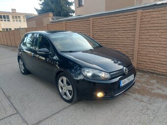 Predam VW golf 6 2.0tdi 81kw 2009 - 2