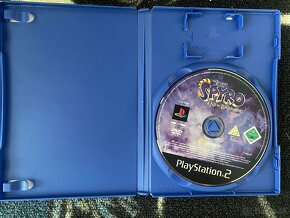 The Legend of Spyro: A New Beginning (PS2) - 2