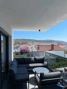 Trogir, Čiovo – zariadený apartmán s výhľadom na more - 2