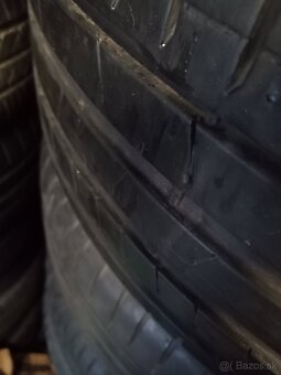 Letné pneu 245/40R19 - 2