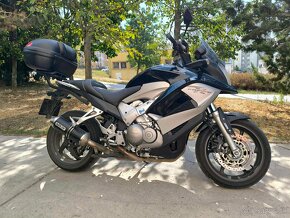 HONDA VFR 800 X CROSSRUNNER - 2