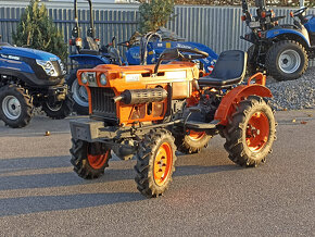 Malotraktor Kubota B6001 s rotavátorom - 2