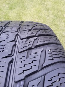 225/60 r17 zimné pneu.7 mm - 2