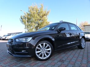 Audi A3 Sportback 2.0 TDI DPF Style Attraction - 2