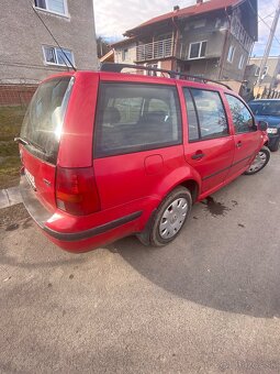 Volskwagen Golf 4 Combi - 2