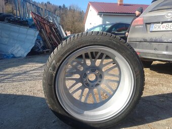 5x112 r18 pirelli 235/45 zimné - 2