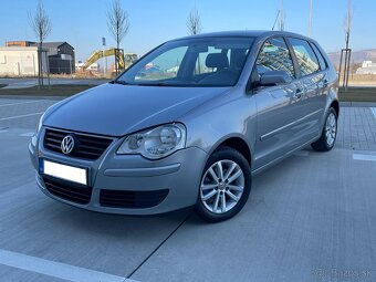 Volkswagen Polo 1.4 16V Comfortline - 2