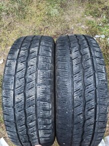 Hankook 215/60 R17 C zimne - 2