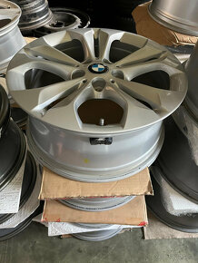 BMW X1 F48, X2 F39 ORIG ALU KOLA R17, ET 52, SENZORY (1179T) - 2