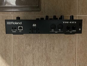 Roland TR6S - 2