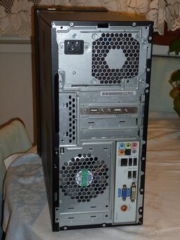 Predám HP Pro 3010 microtower PC bez harddisku. - 2