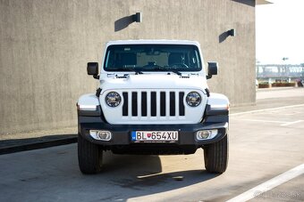 Predam Jeep Wrangler Sahara 2,2 - 2