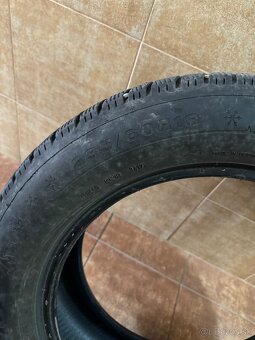 Zimne pneumatiky 235/60 r18 - 2