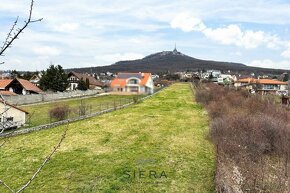 ZOBOR, LUKRATÍVNY POZEMOK PRE RODINNÝ DOM - 2