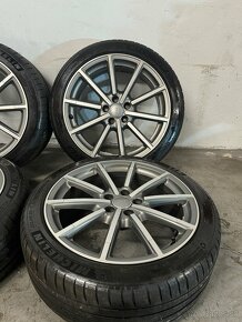 Audi 5x112 r19 245/45 Michelin - 2