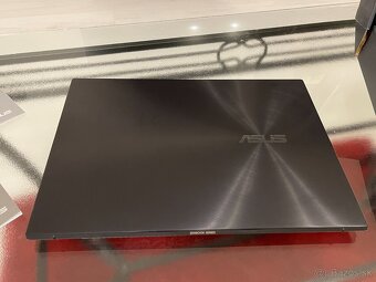 ASUS Zenbook 14X OLED UM5401QA-OLED190W - 2