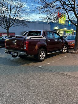 ISUZU D-MAX Double CAB 2.5 biTurbo Premium 4x4 MT6 - 2