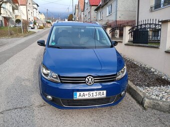 Volkswagen Touran 2.0 TDI 7-miestny - 2