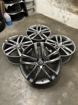 Hliníkové disky 5x112 R18 VW Salvador - Golf, Octavia, Leon - 2