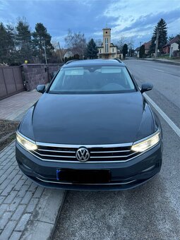 Volkswagen Passat 2.0TDI 140kw 4Motion DSG 2020 prihlásené - 2