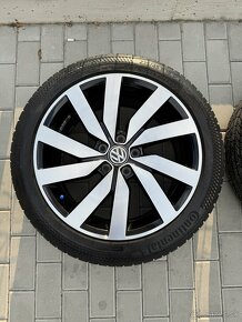 Predam zimnú sadu 5ks VW MARSEILLE R18 5x112 235/45 r18 - 2