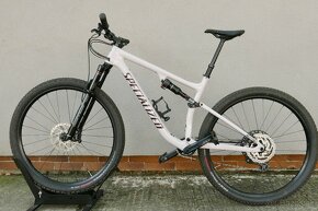 Predám horský bicykel Specialized Epic EVO comp L - 2