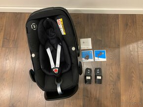 JOOLZ MC Pebble Pro i-Size Black + Maxi-Cosi FamilyFix 3 - 2