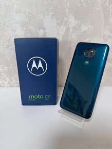 Motorola G9 play čisto nový - 2